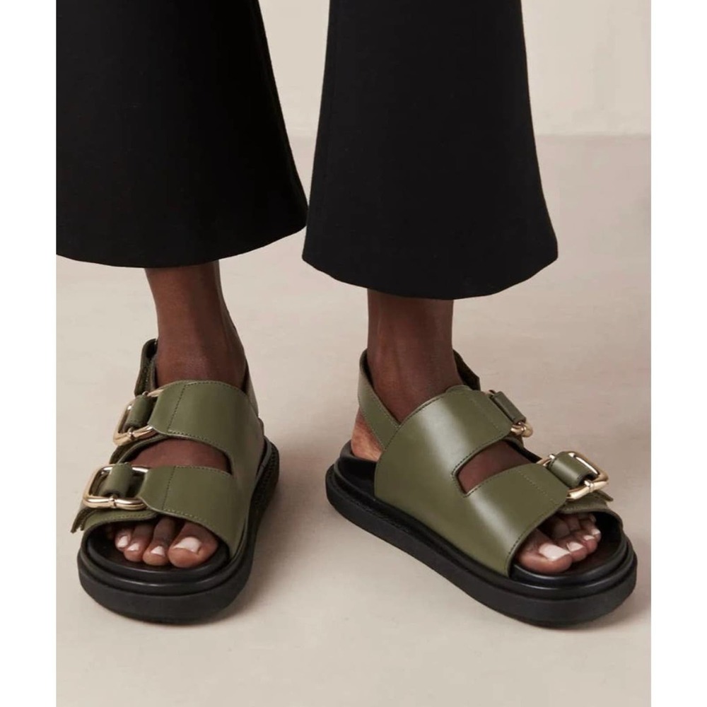 New ALOHAS Harper Sandal In Dark Green SIZE 38